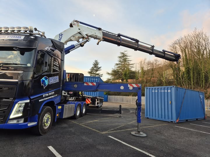 storage containers arriving